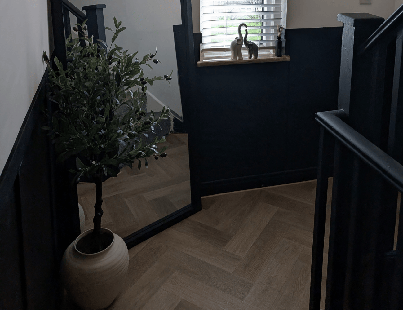 Best Laminate Flooring for Busy Rooms and High Traffic Areas