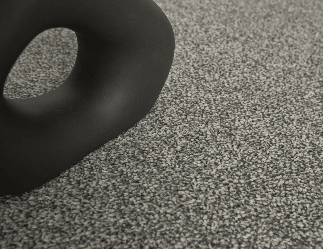 What Colour Goes With Grey Carpet? Walls & Flooring Ideas